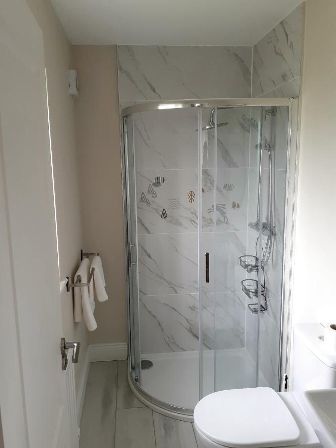 Ensuite At The Foot Of Dublin Mountains Extérieur photo
